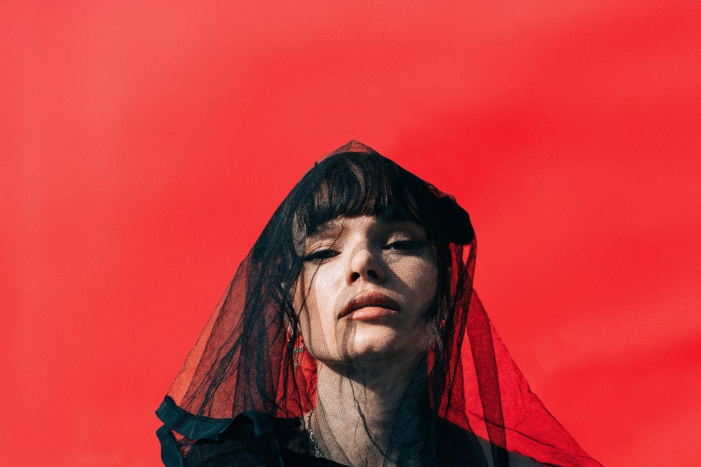 Winona Oak – Do You Hate Me&nbsp;Now